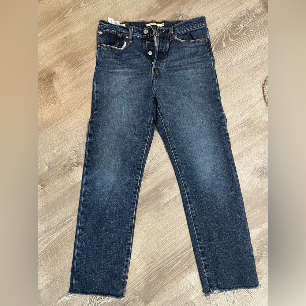 Levi wedgie straight jeans